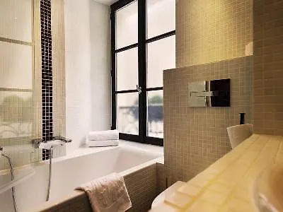 Hotel Monceau Elysees Paris