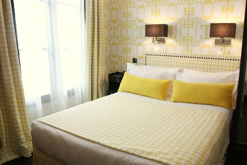 Hotel Monceau Elysees Paris