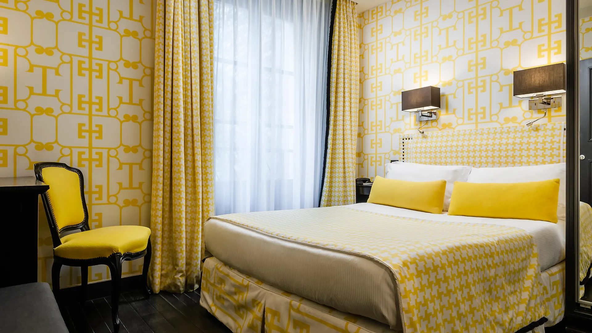 Monceau Elysees Paris 3*,